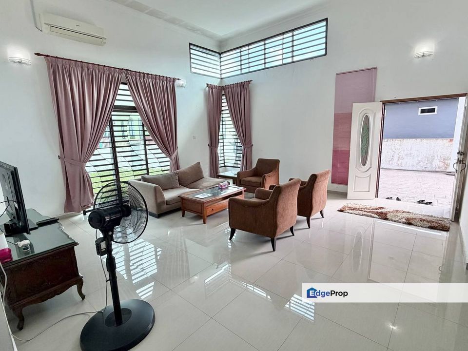 Banglo Taman Bukit Kuang Indah, Kemaman, Terengganu, Kemaman