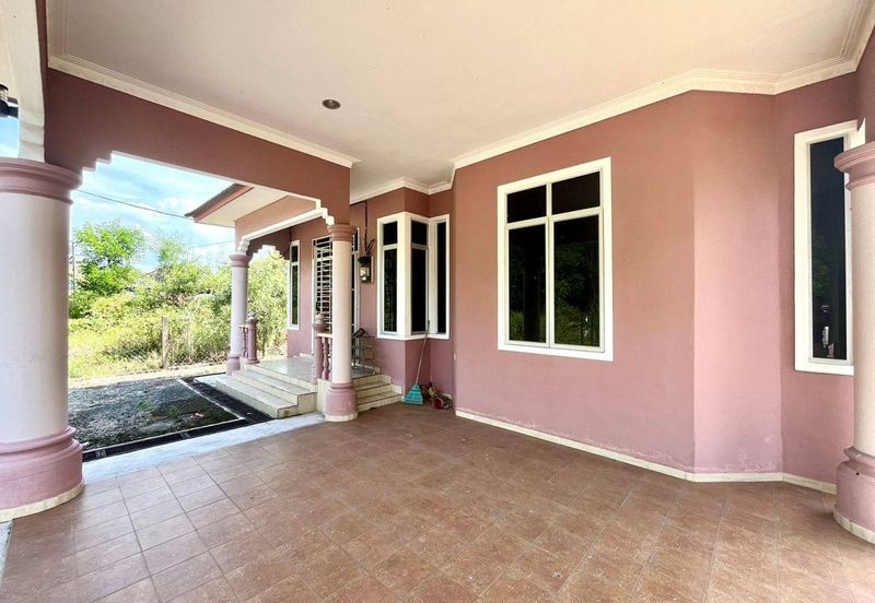 Kampung Baru Tebing Tembah