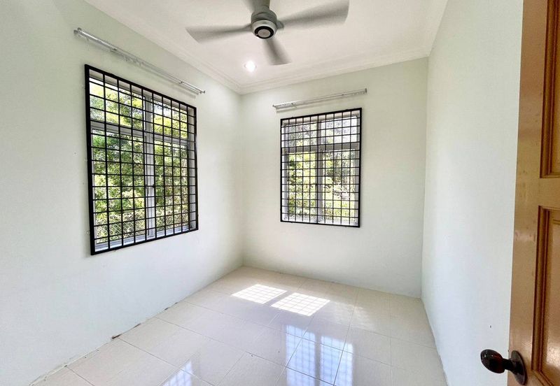 Kampung Baru Tebing Tembah