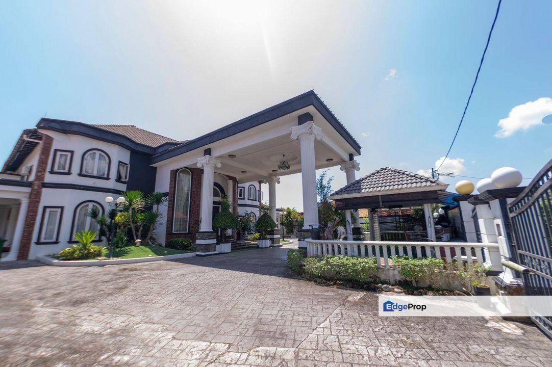 MEWAH: Banglo Mewah 2 Tingkat Bandar Dungun, Terengganu, Dungun