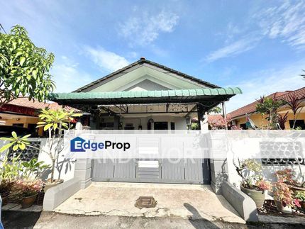 Cantik: Semi D Taman Exora Indah Taman Sri Nilam Chukai, Terengganu, Kemaman