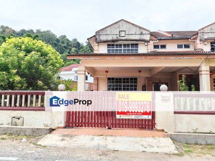 Rumah Semi D 2 Tingkat Taman Jakar Jaya , Jalan Pungguk, Bandar Chukai, Terengganu, Kemaman