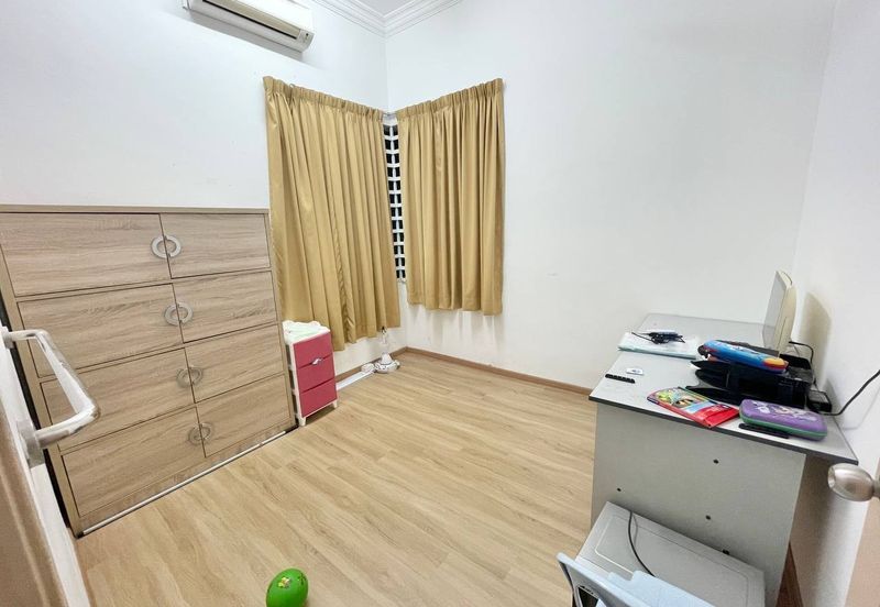 Lot 144 Kampung Gong Limau