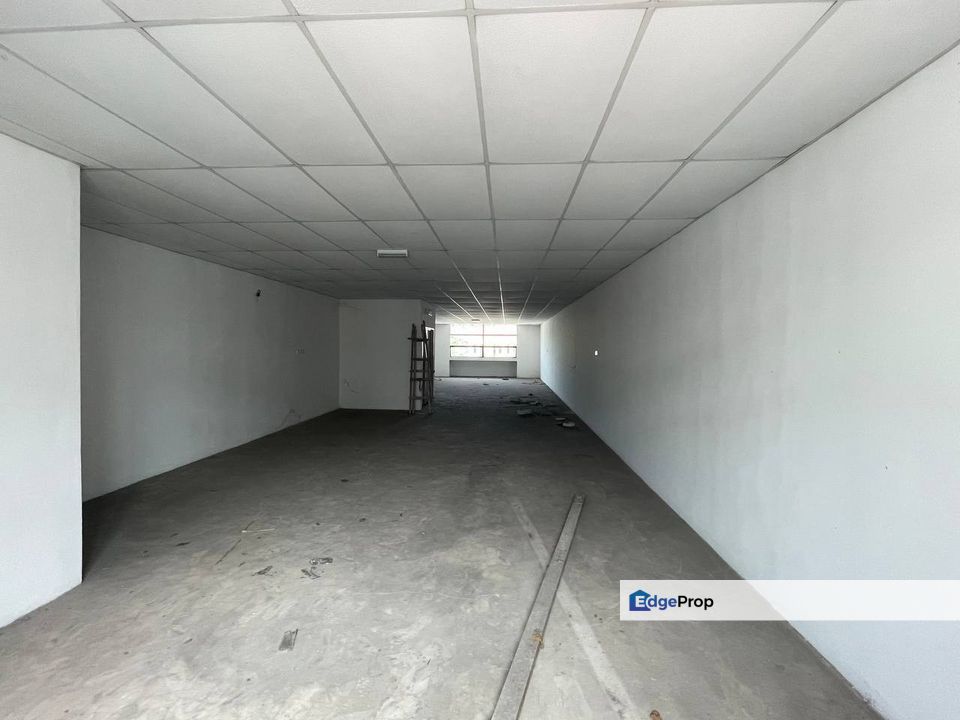 Tepi Jalan Besar: Rumah Kedai Taman Geliga Sempadan Chukai, Terengganu, Kemaman