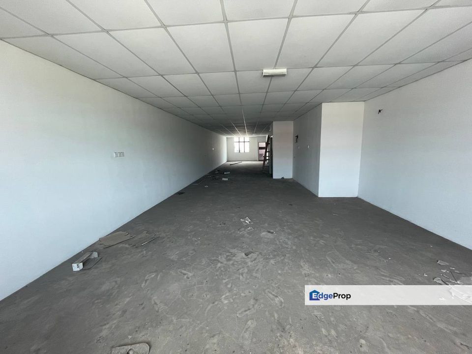 Tepi Jalan Besar: Rumah Kedai Taman Geliga Sempadan Chukai, Terengganu, Kemaman