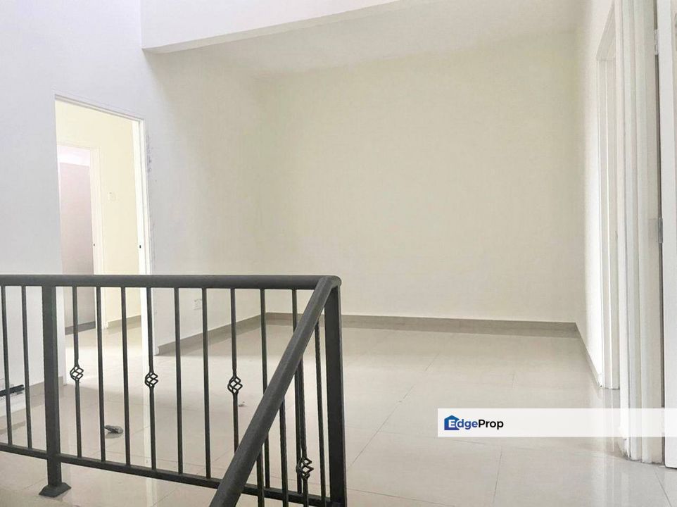 Tanah Luas: Teres 2 Tingkat Taman Geliga Sempadan Chukai, Terengganu, Kemaman