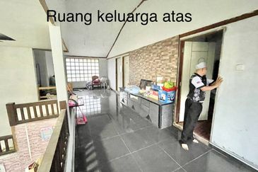 Bandar Al-Muktafi Billah Shah