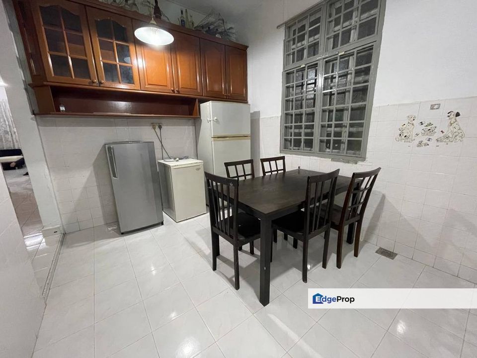 Tanah Luas: Semi D Taman Murni Perdana Paka, Terengganu, Paka