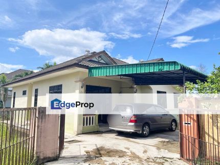 Rumah Besar: Banglo Setingkat Kg Mak Chili, Kemaman, Terengganu, Kemaman