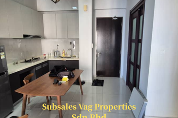 Baypoint @ Country Garden Danga Bay