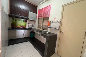 Villa Krystal, Bandar Selesa Jaya