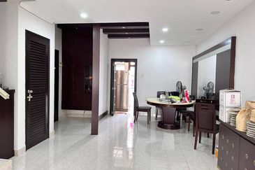 Nusa Villa Townhouse