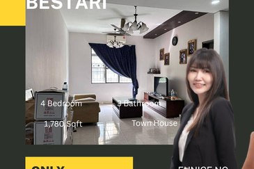 Nusa Villa Townhouse