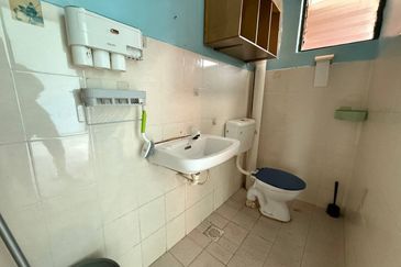 Taman Pulai Utama Flat