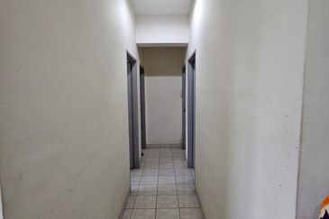 Indah Court Apartment