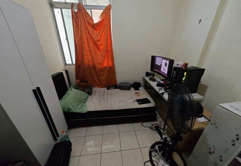 Indah Court Apartment