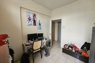 Indah Court Apartment