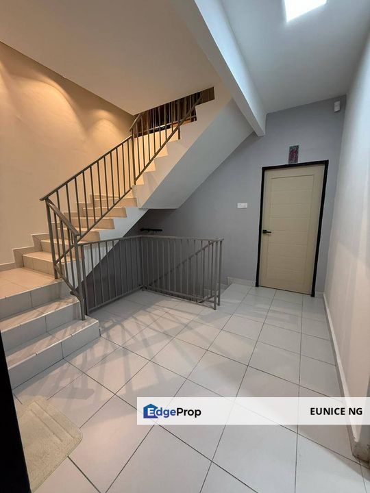 Taman Pulai Mutiara (2.5 Storey Terrace House), Johor, 