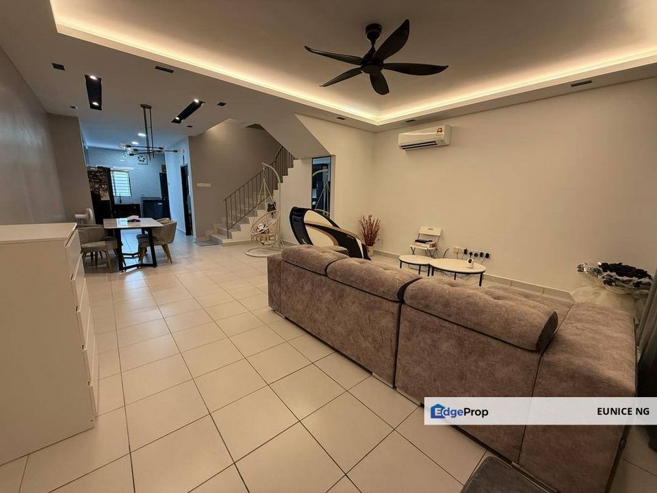 Taman Pulai Mutiara (2.5 Storey Terrace House), Johor, 