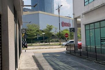 The LakeFront @ Southkey