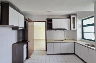 The Straits View, Bandar Baru Permas Jaya