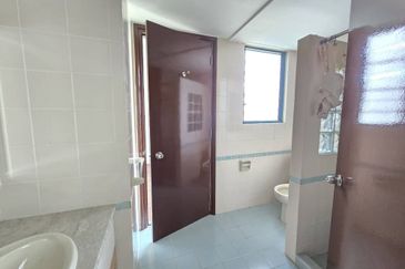 The Straits View, Bandar Baru Permas Jaya