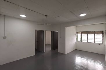 Flat Bandar Selesa Jaya @ Jalan Silat Lincah