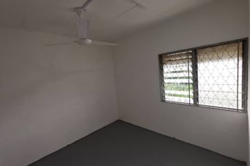Flat Bandar Selesa Jaya @ Jalan Silat Lincah