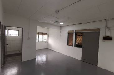 Flat Bandar Selesa Jaya @ Jalan Silat Lincah