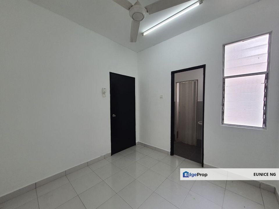 Taman Laman Indah, Kangkar Pulai - Double Storey Medium Cost House 18x60Sqft, Johor, Skudai