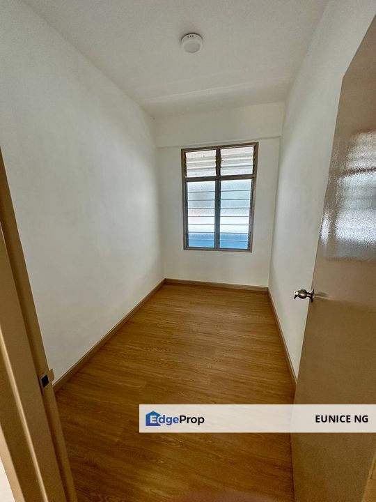 Pontian @ Taman Sri Api-Api (Low Cost Flat), Johor, Pontian