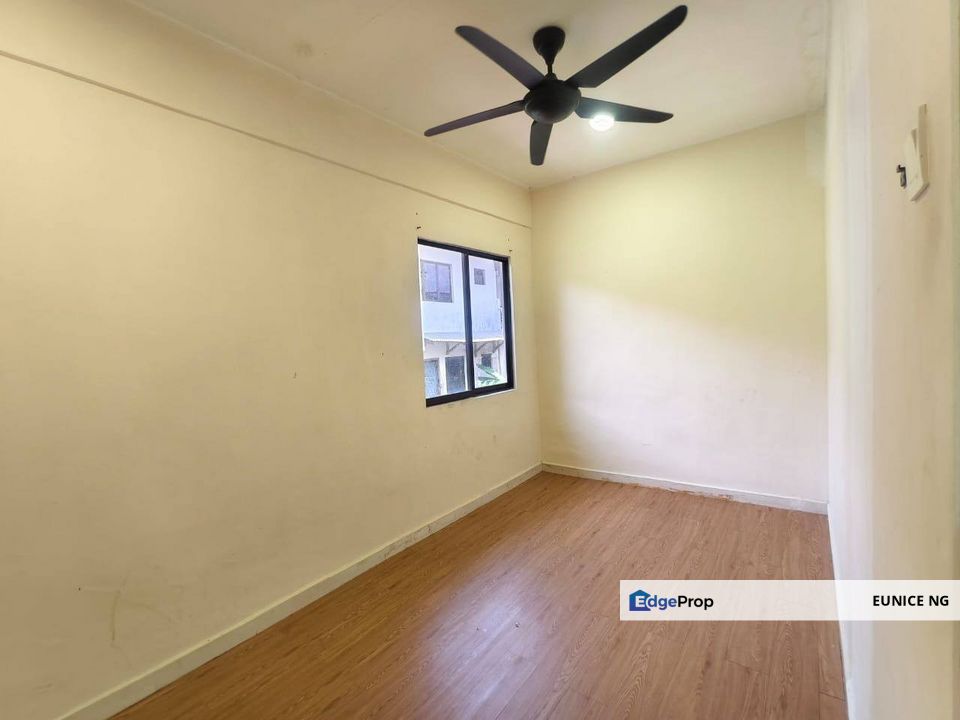 Jalan Silat Gayung, Bandar Selesa Jaya (Double Storey Low Cost House), Johor, Skudai