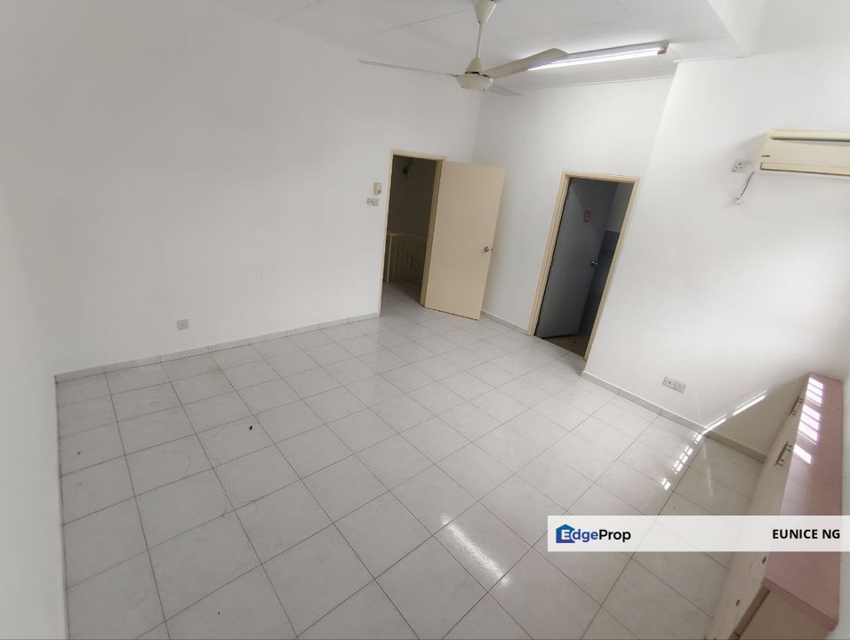 Taman Nusa Indah - 20x70Sqft Double Storey Terrace House, Johor, Nusajaya