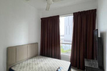 Dedaun Hijau (Greenfield Regency)