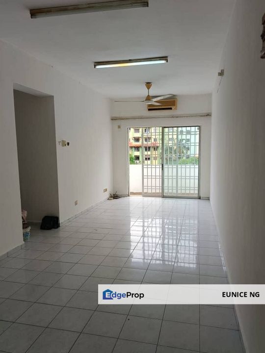 Sri Kenari Apartment, Tampoi, Johor, Tampoi