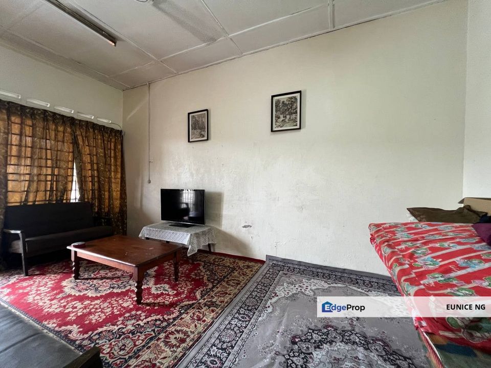 Taman Universiti - 20x65Sqft Single Storey Terrace House, Johor, Skudai