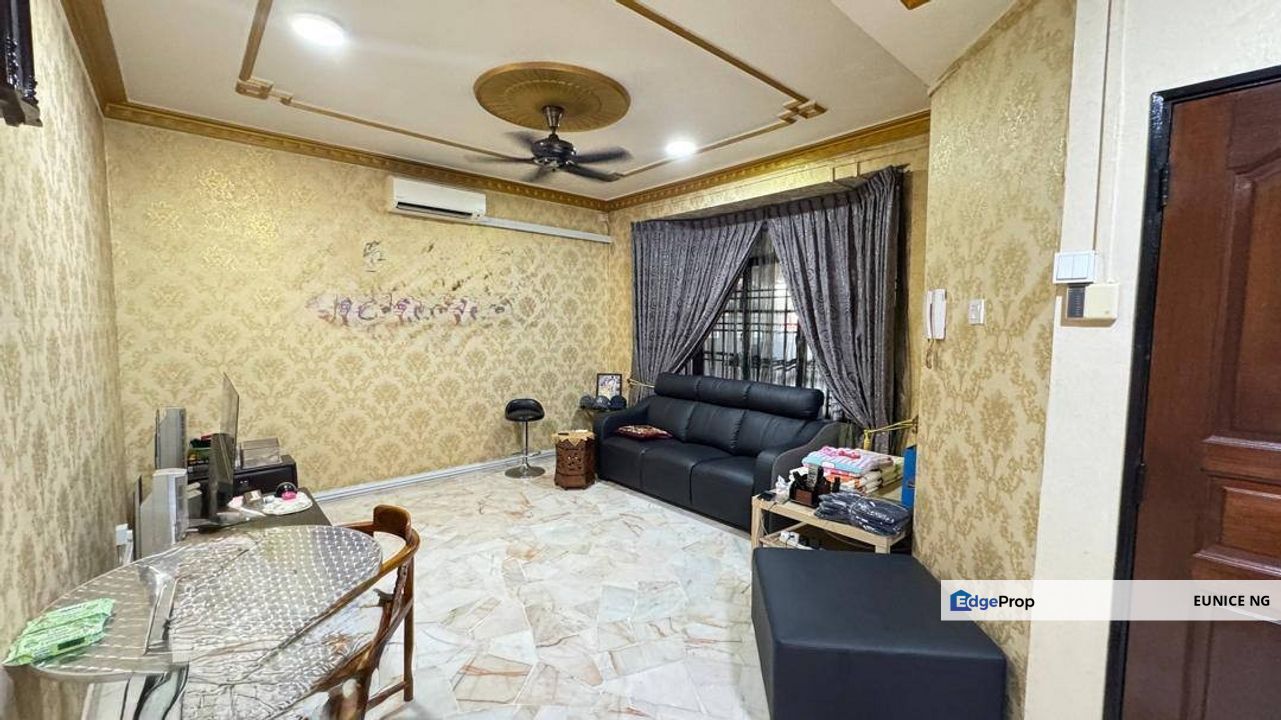 Jalan Hang Tuah, Taman Skudai Baru @ Unblock @ Double Storey Terrace House, Johor, Skudai