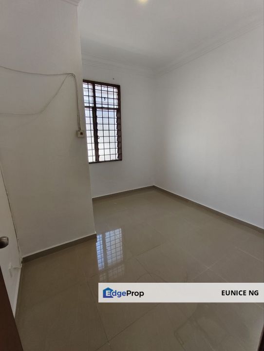 Jalan Hang Tuah, Taman Skudai Baru - Double Storey Terrace House For Sale, Johor, Skudai