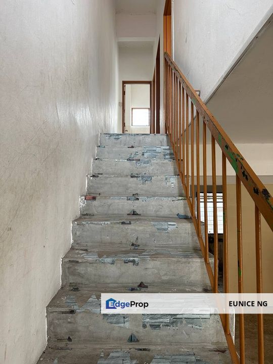 Pontian - For Sale 770Sqft Double Storey Medium Cost House, Johor, Pontian