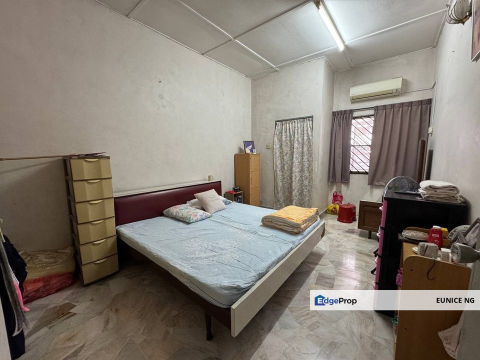 Taman Sri Pulai - For Sale 22x70Sqft Fully Extended Single Storey Terrace House, Johor, Skudai