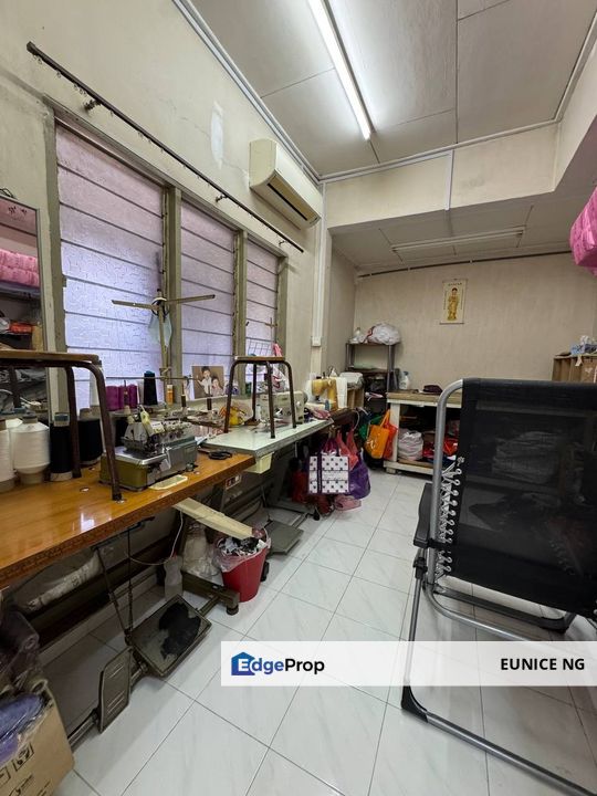 Taman Sri Pulai - For Sale 22x70Sqft Fully Extended Single Storey Terrace House, Johor, Skudai