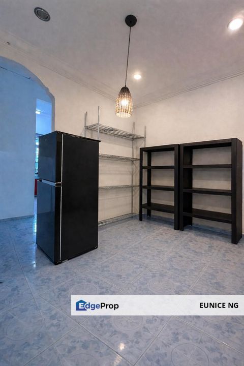 Taman Nusa Bestari - For Sale Kitchen Extended Single Storey Terrace House, Johor, Skudai