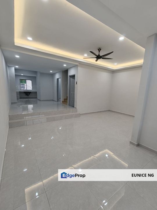 Jalan Nakhoda, Taman Ungku Tun Aminah - For Sale 22x67Sqft Double Storey Terrace House, Johor, Skudai