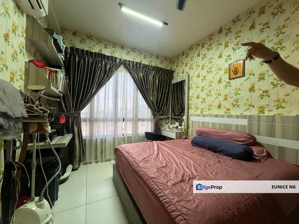Sky View Apartment @ Bukit Indah - For Sale Partial Renoveted Unit, Johor, Bukit Indah