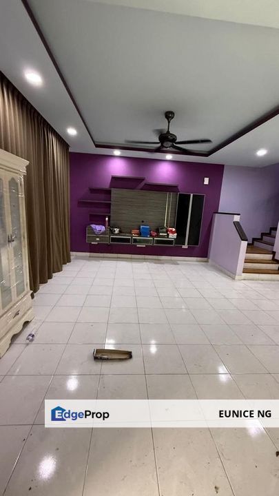 Mutiara Rini Jalan Utama Corner 双层排屋角头出售 超大空地, Johor, Skudai