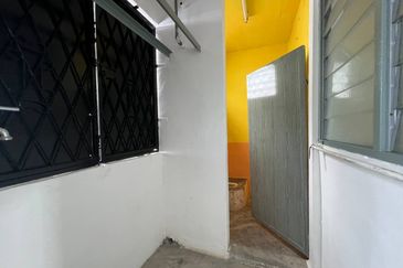 Flat Taman Ungku Tun Aminah