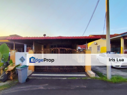 Jalan Seri Impian 3/9@Terrace House 3rd Bank Lelong, Johor, Kluang