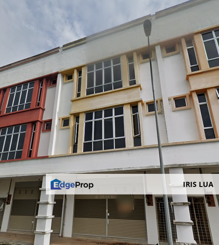  Taman Yayasan Jaya@3 Storey Shop Office Bank Lelong, Johor, Segamat