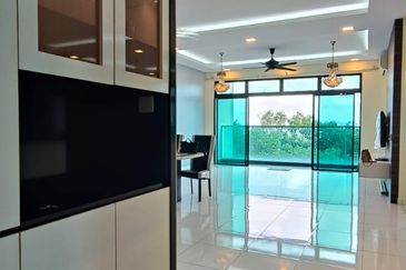 Sky Loft Premium Suites, Bukit Indah