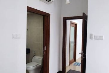 Paradiso Nuova Medini